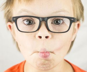 Upośledzenie umysłowe (niepełnosprawność intelektualna) – objawy, przyczyny, leczenie