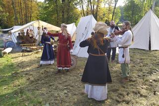 ZOBACZ ZDJĘCIA z III Festynu Archeologicznego w Mrozach - 8 i 9 października 2022