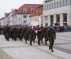 Tak białostoczanie uczcili Narodowe Święto Niepodległości 2024 w Białymstoku [ZDJĘCIA]