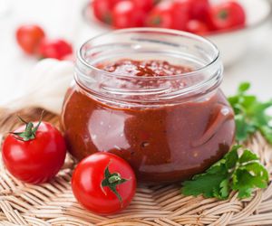 Przecier pomidorowy na zimę: jak zrobić przecier z pomidorów?