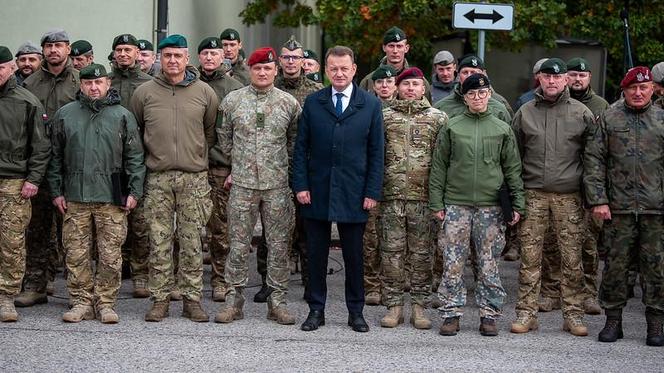 Krakowscy specjalsi z certyfikatem NATO. Gratulował im minister Błaszczak