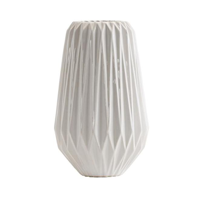 Biały ceramiczny wazon origami