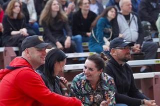 rock nad jeziorakiem