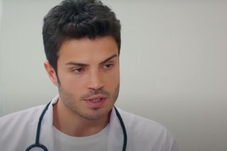 Ege będzie bawił się w lekarza, a Sila uciszy Kuzeya.