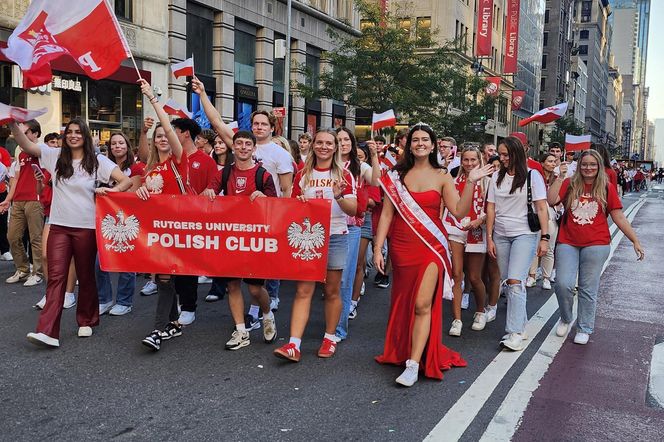 Młode pokolenie na 88. Paradzie Pułaskiego