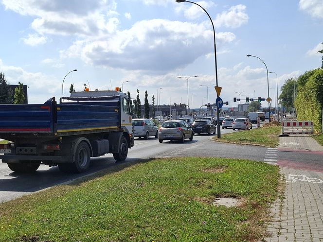 Ułatwienia dla kierowców Rzeszowie. Skrzyżowanie na Krzyżanowskiego otwarte