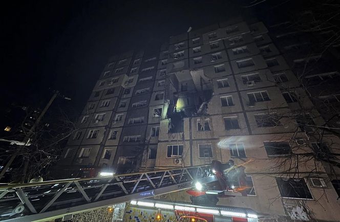 Noc grozy nad Ukrainą. Setki dronów i rakiet spadły na miasta