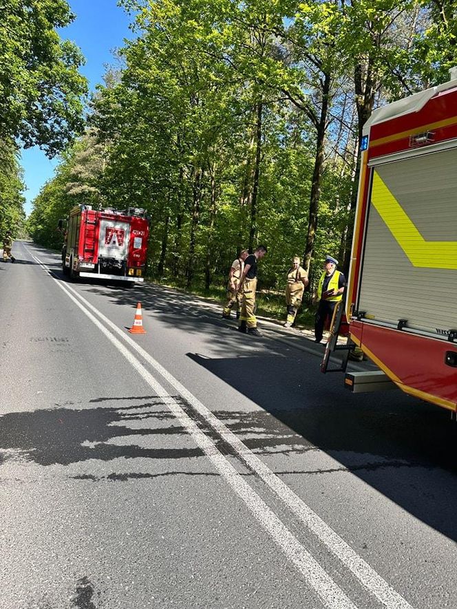 35-latek zginął na motocyklu. Tragiczny wypadek w Lipkach