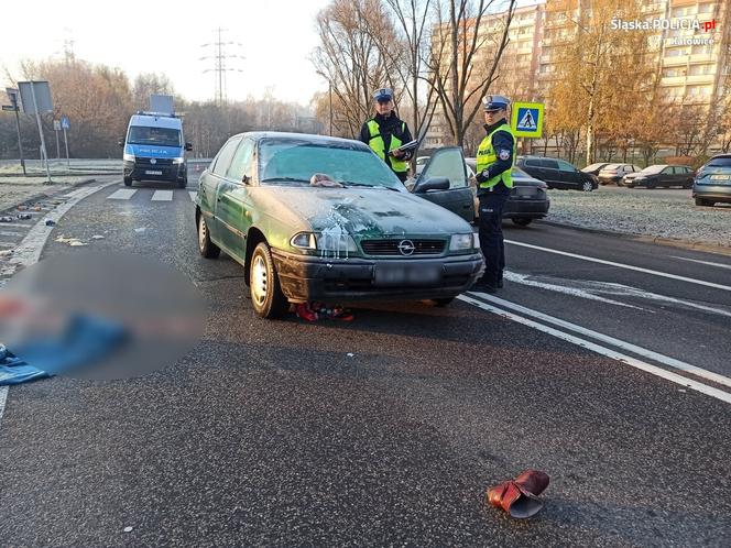 Katowice: 72-latek śmiertelnie potrącił kobietę. Jechał z zamrożonymi szybami