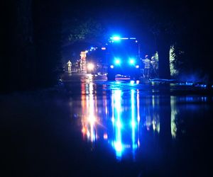 Pożar akumulatorowni na poddaszu zakładu przetwórstwa drobiu w Kawle