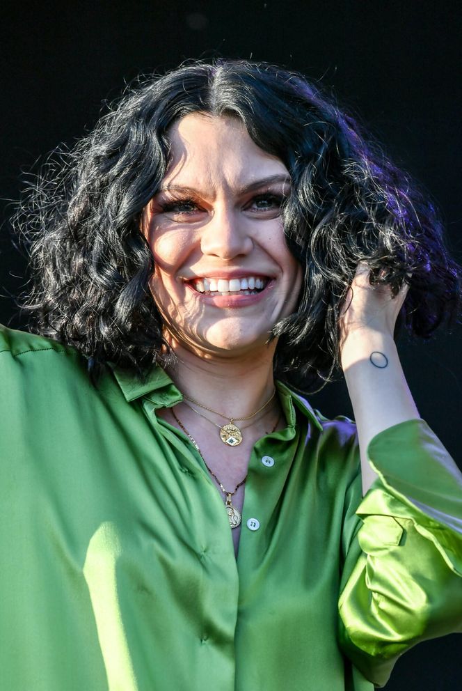 Jessie J zmaga się z nowotworem. Piosenkarka szczerze o walce z chorobą
