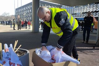 Protest hutników pod Węglokoksem w Katowicach. Co innego nam mówią, a co innego robią