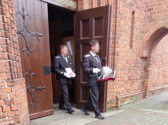 Pogrzeb Grzegorza G., który zginął w Nowem