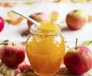 Mus jabłkowy dla dzieci: jak zrobić? [prosty przepis]