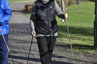 Irena Santor wraca do zdrowia w Skolimowie