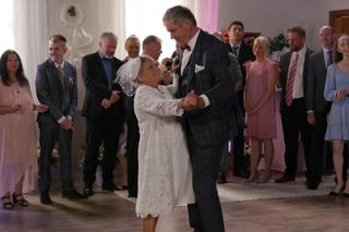 Pierwsza miłość po wakacjach odc. 3641. Celina (Grażyna Zielińska), Roman (Lech Dyblik), Emilka (Anna Ilczuk)