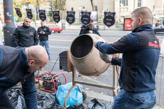 Protest górników pod biurem Morawieckiego w Katowicach. Związkowcy starli się z policją