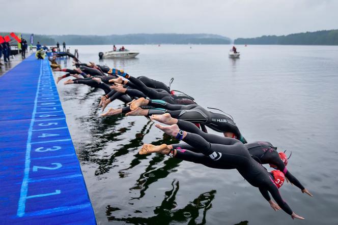 Pływanie, jazda na rowerze, bieg. Triathloniści powalczą w Olsztynie [GALERIA, AUDIO]