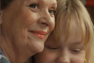 „Barwy szczęścia”. Józefina (Elżbieta Jarosik), Emilka (Jessika Frankiewicz)