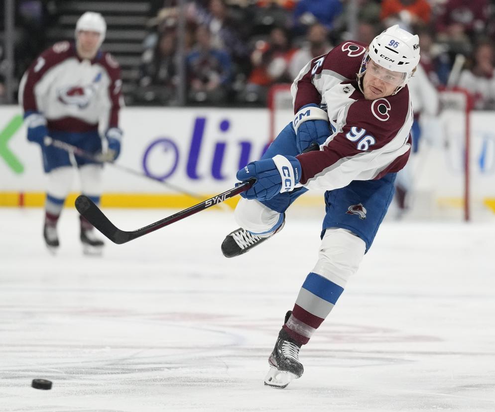 Fin Mikko Rantanen strzelił w tym sezonie 55 goli na lodowiskach NHL