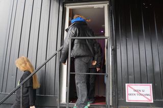 W Olsztynie pojawił się Escapetruck. Na własnej skórze można przekonać się, jak wygląda handel ludźmi [ZDJĘCIA]