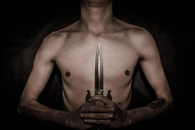 GOLAS biegał z dwoma nożami po ulicach! Dantejskie sceny w Tarnobrzegu