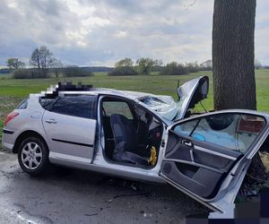 Horror! Dwie 18-latki zginęły w wypadku. Nastolatkowie walczą o życie