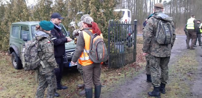 Łódzkie: ZARZĄDZANIE KRYZYSOWE W AKCJI. Około 80. osób przeszukiwało w weekend lasy