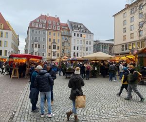 Najstarszy jarmark bożonarodzeniowy w Niemczech. Drezno zachwyca turystów z całego świata 