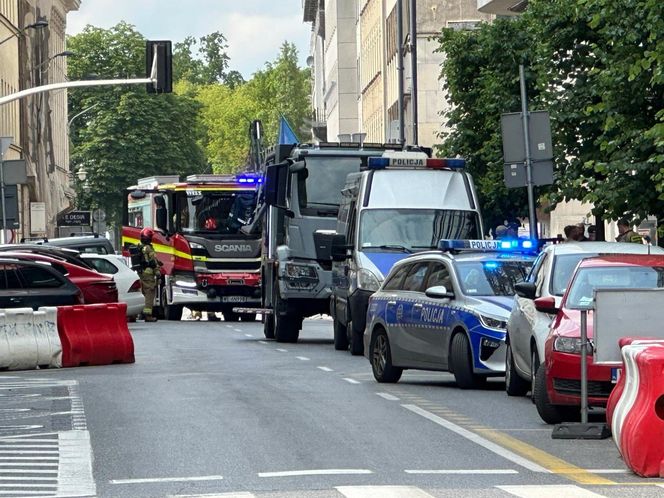 Alarm bombowy ul. Jasna