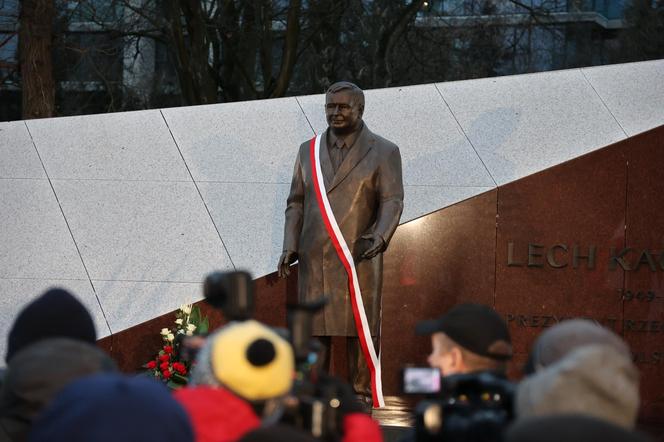 Odsłonięcie pomnika Lecha Kaczyńskiego przy Placu Teatralnym w Lublinie