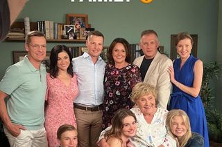 M jak miłość. Piotrek (Marcin Mroczek),Kinga (Katarzyna Cichopek),Paweł (Rafał Mroczek),Franka (Dominika Kachlik),Marysia (Małgorzata Pieńkowska),Artur (Robert Moskwa), Natalka (Dominika Suchecka),Barbara (Teresa Lipowska)