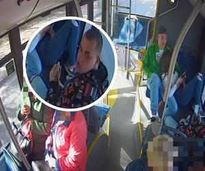 Zniszczyli drzwi w autobusie. Próbują ich namierzyć policjanci z Grudziądza