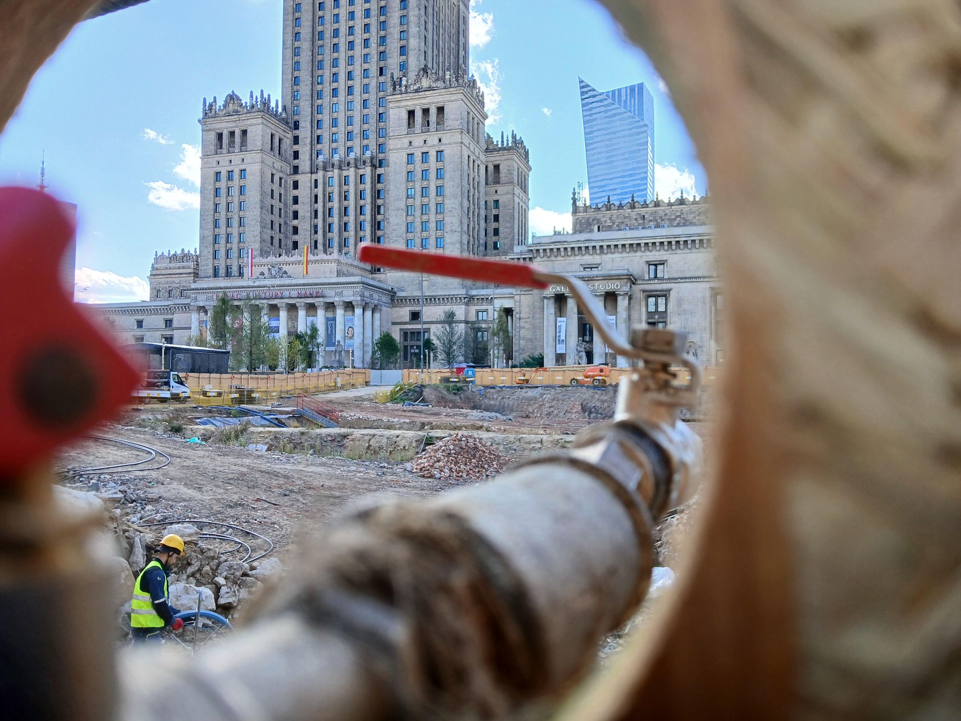 Budowa podziemi teatru TR Warszawa