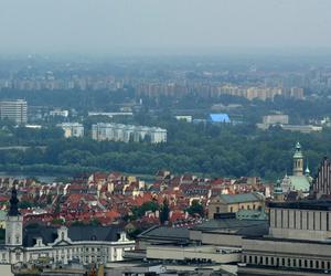 Aż trudno uwierzyć, że tak 20 lat temu wyglądała Warszawa. Miasto nie do poznania!