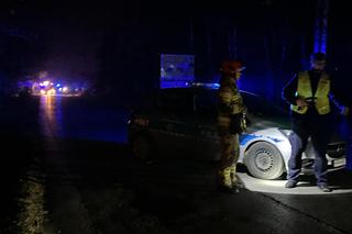 Wybuch w lesie pod Sochaczewem. Nie żyje 26-latek, jego kolega walczy o życie