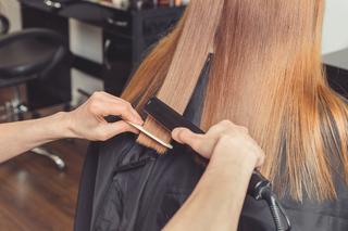 Popularny zabieg fryzjerski zwiększa ryzyko raka. Stosuje go nawet połowa kobiet
