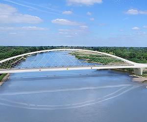 Most nad Odrą z włókien węglowych