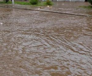 Lądek Zdrój i Stronie Śląskie zalewa woda. Dramatyczne relacje mieszkańców 