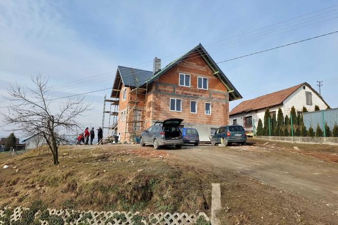 Dom dla rodziny z Januszowej, który buduje Fundacja Renovo