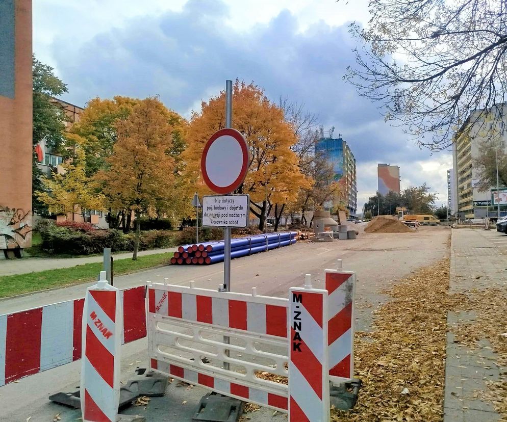 Budowa rond turbinowego na skrzyżowaniu Zbrowskiego i Żeromskiego potrwa do połowy grudnia 