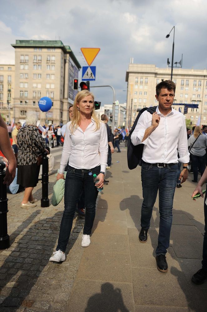 Dawno niewidziany Ryszard Petru z żoną Joanną na salonach