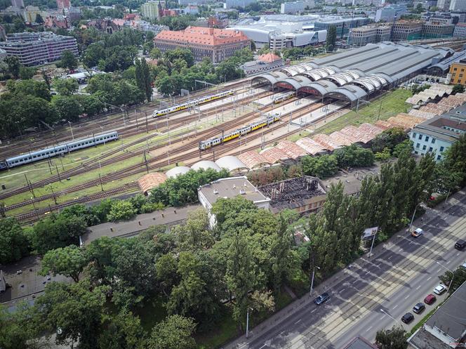 Pierwszy dworzec w Polsce powstał we Wrocławiu. Jak teraz wygląda Dworzec Górnośląski?