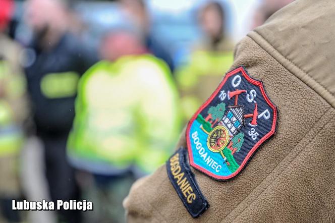 Wielka akcja poszukiwawcza w Gorzowie. 30-latek zniknął po wyjściu z komendy policji [ZDJĘCIA].