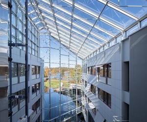 Rozwiązanie, jakiego jeszcze nie było. Firma Saint-Gobain Glass przedstawia szkło ORAÉ®