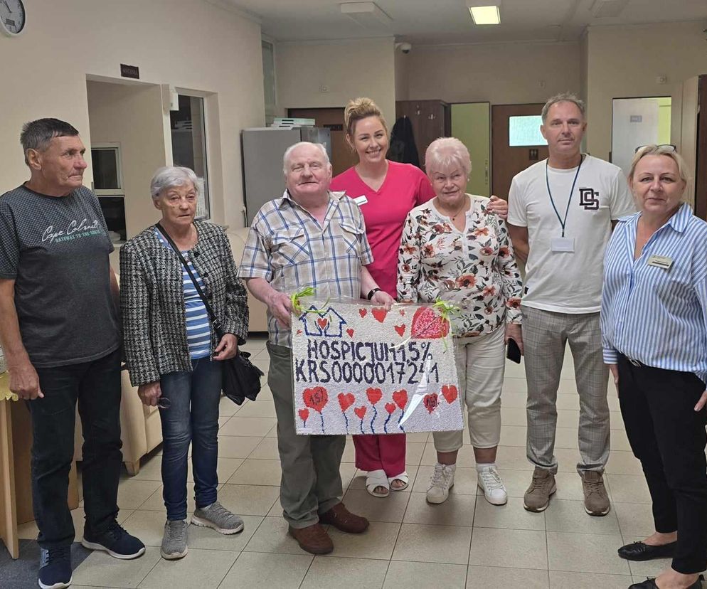seniorzy w Hospicjum
