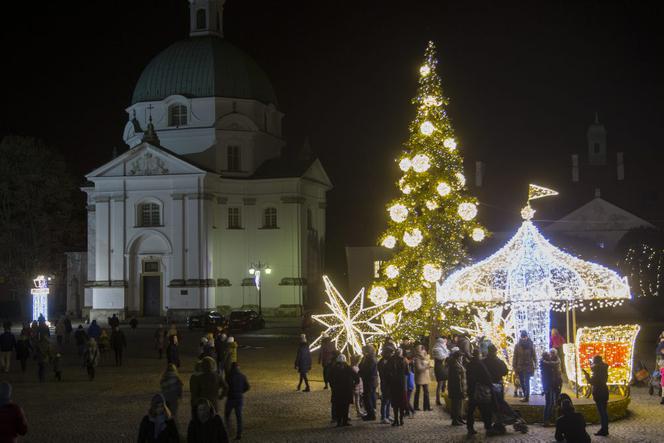 Świąteczne iluminacje w Warszawie