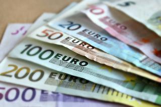 Polacy chcą euro zamiast złotego. Kiedy zmiana waluty?