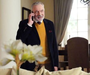 Barwy szczęścia, ostatni odcinek 3202: Andrzej wszystko udawał. Będąc z Józefiną, spotykał się z innymi kobietami