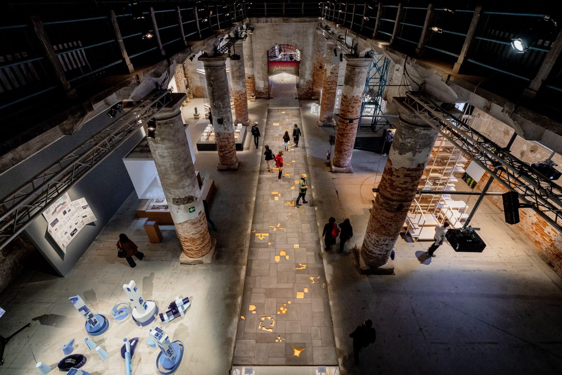 Biennale architektury w Wenecji 2021: miniprzewodnik Marcina Bratańca i Urszuli Forczek-Brataniec